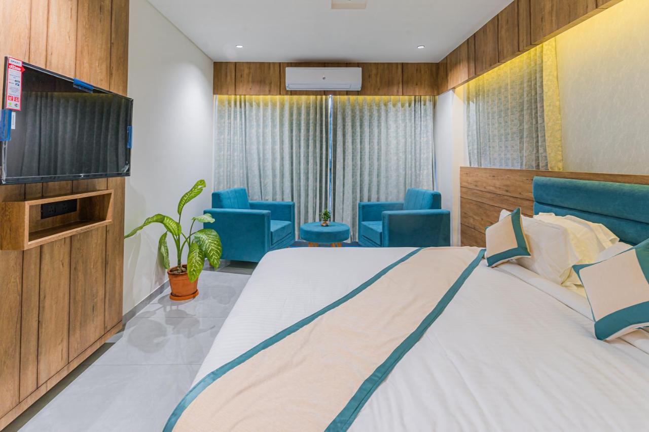 גנדהינאגר Hotel The Grand Heaven מראה חיצוני תמונה
